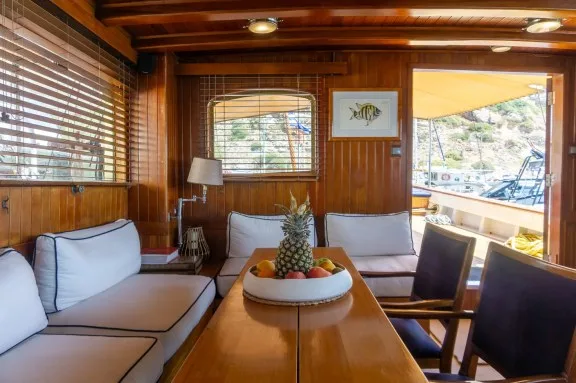 Image of Aphrodite yacht #16