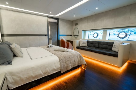 Image of North Wind yacht #25