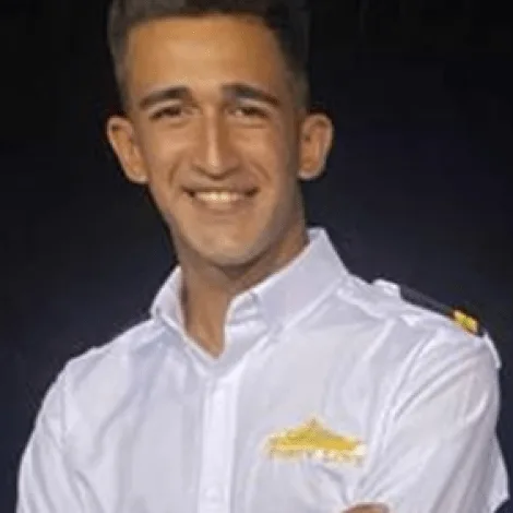 Crew of Forty Love|Ali TINTIN — Deckhand