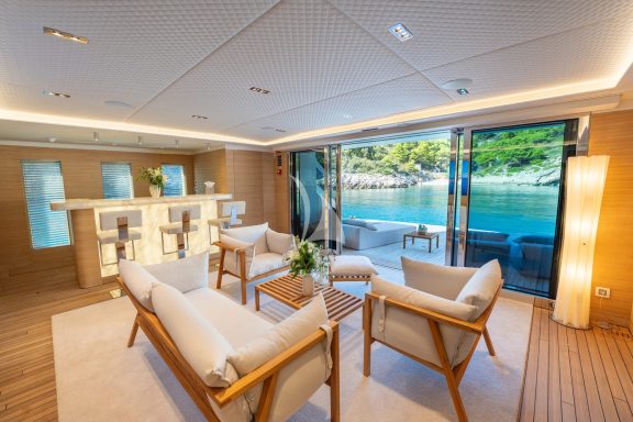 Image of Renata yacht #33