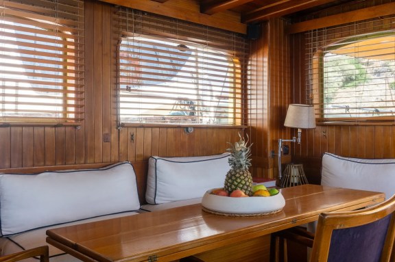 Image of Aphrodite yacht #18