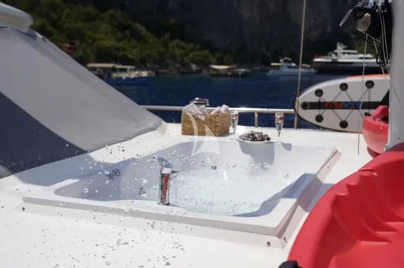 Image of QUEEN OF MAKRI yacht #17
