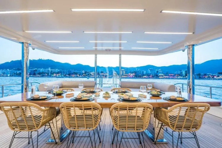 al fresco dining