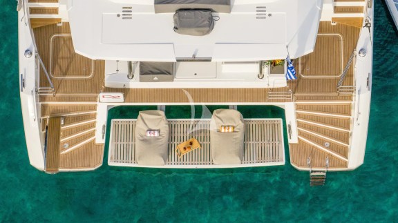 Image of D2 yacht #33