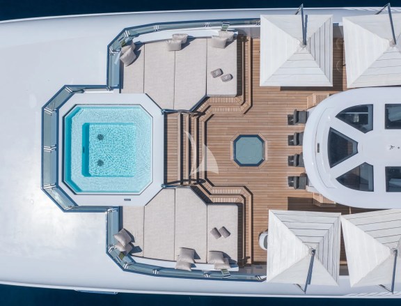 Image of LADY VERA yacht #72