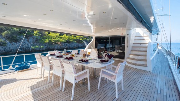 Image of ESMA SULTAN yacht #6
