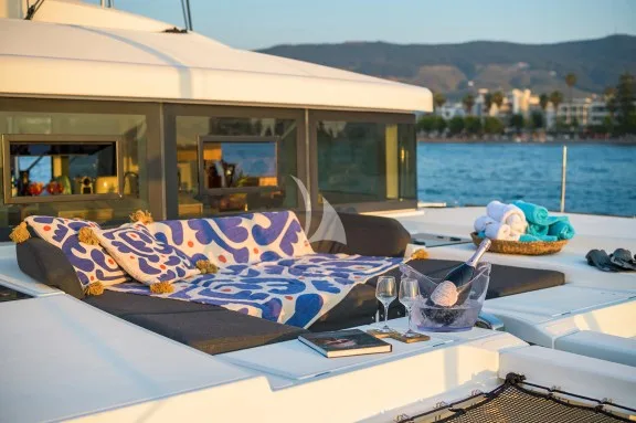 Image of LARGO WINCH yacht #17