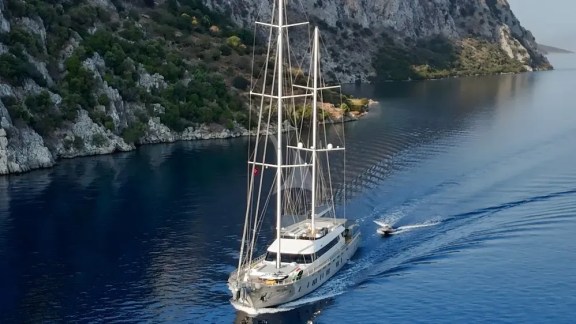 Image of De Love yacht #6
