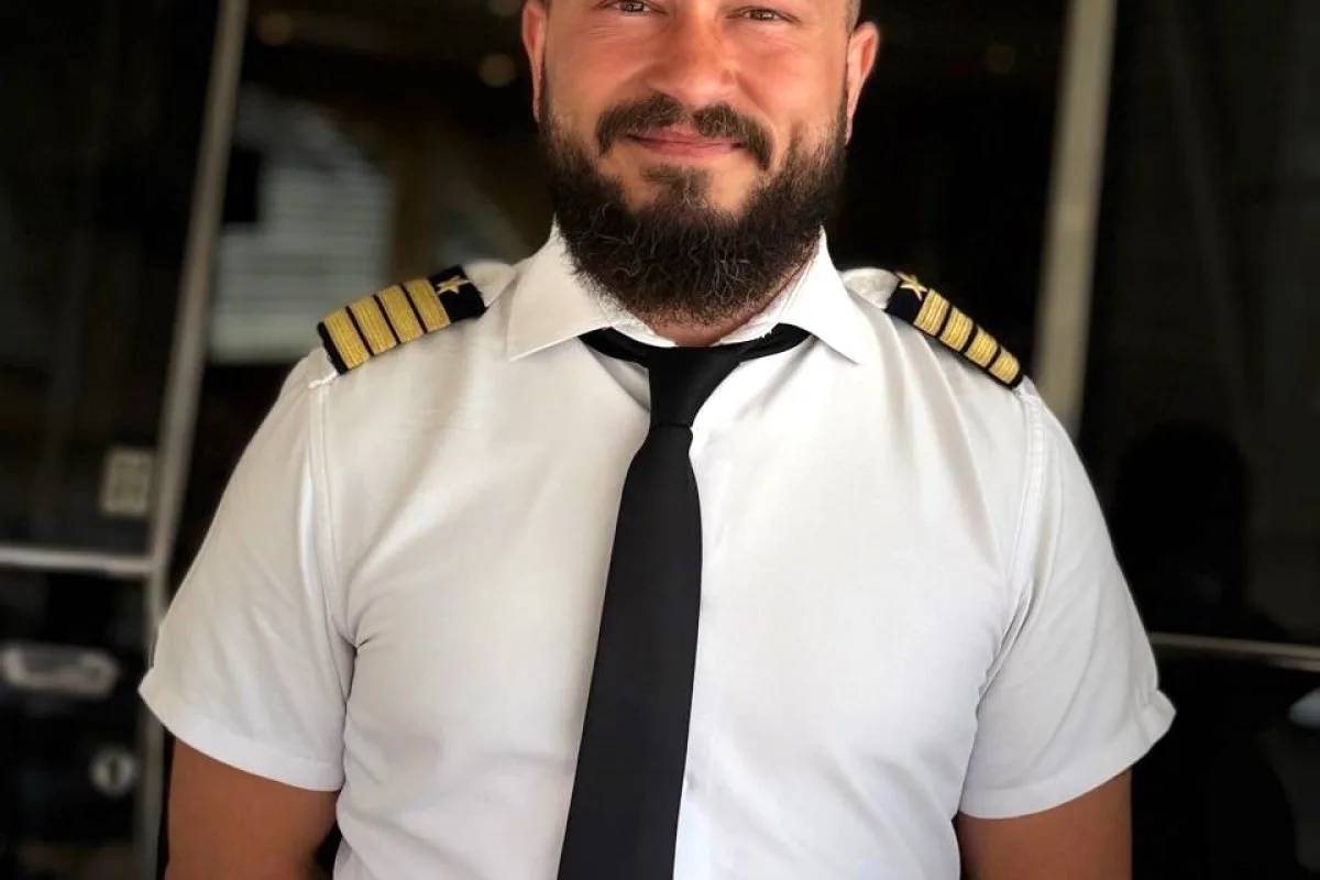 Crew Main Image