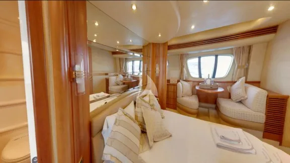 Master Cabin, exceptionally spacious