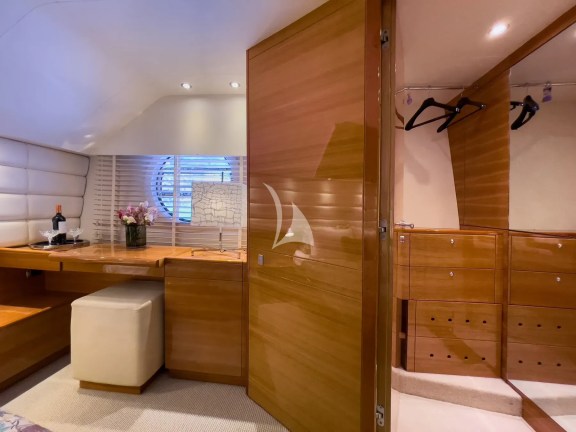 Image of GEORGE V yacht #17