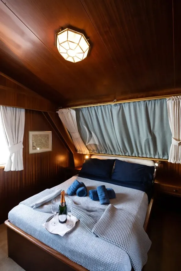 Image of ELENA yacht #22