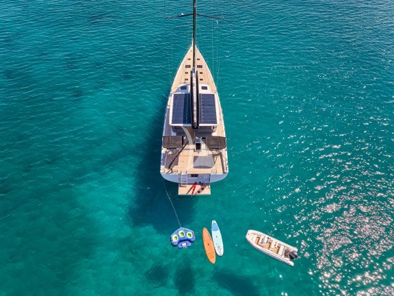 Image of NADAMAS yacht #33