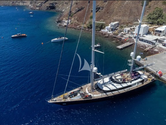 Image of VICTORIA A yacht #9