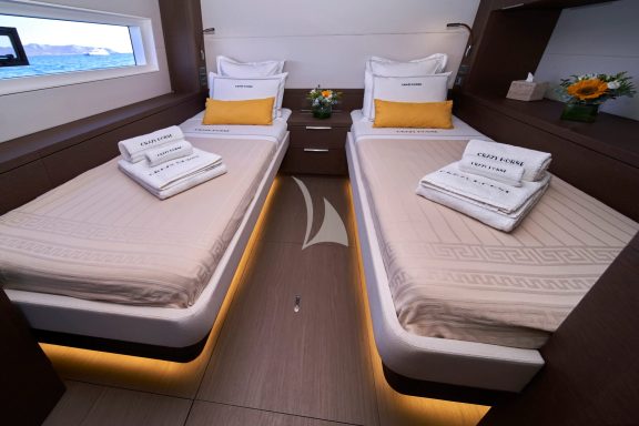 Twin Cabin
