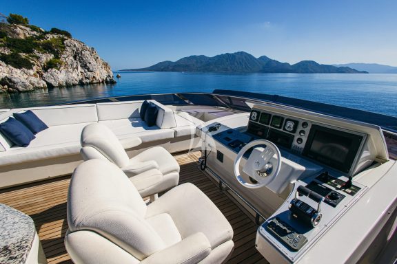 Image of WHY NOT yacht #13