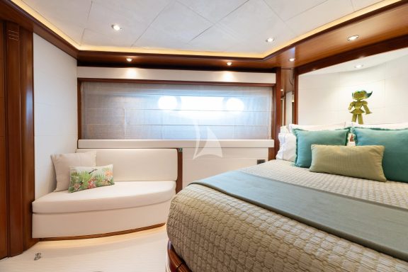 VIP Cabin 2