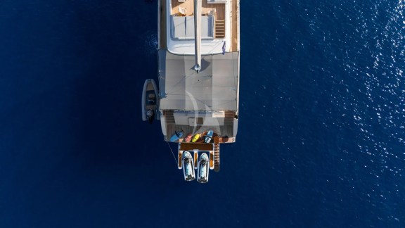 Image of De Love yacht #7