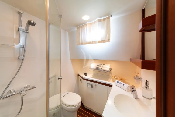 Twin Cabin Bathroom