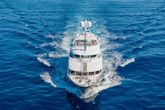 JUSTA DELIA underway