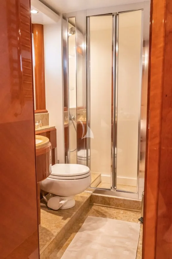 Twin ensuite