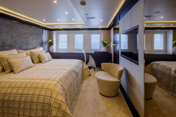 Double/Convertible to twin stateroom