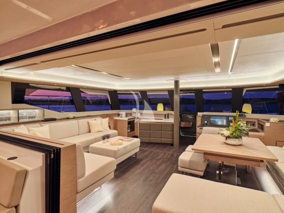 Main saloon with panoramic windows