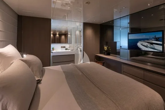 Double Cabin