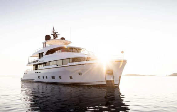 Image of LUMIERE yacht #3