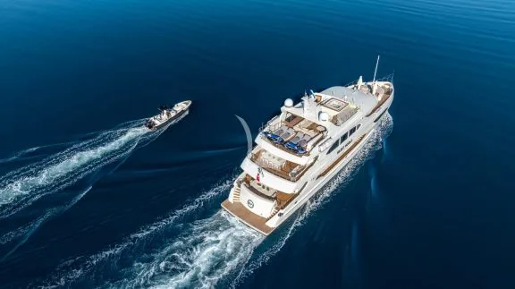 Image of SILENT WORLD yacht #37