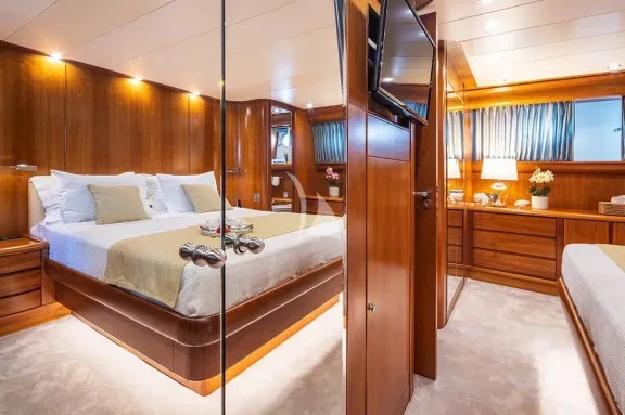 Image of VYNO yacht #18