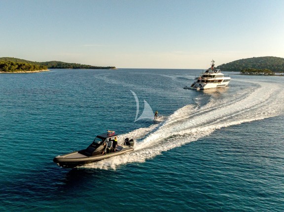 12.2m RIBCO Chase Tender