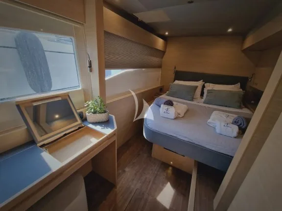Guest cabin