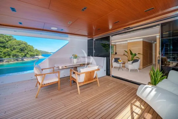 Image of Renata yacht #118