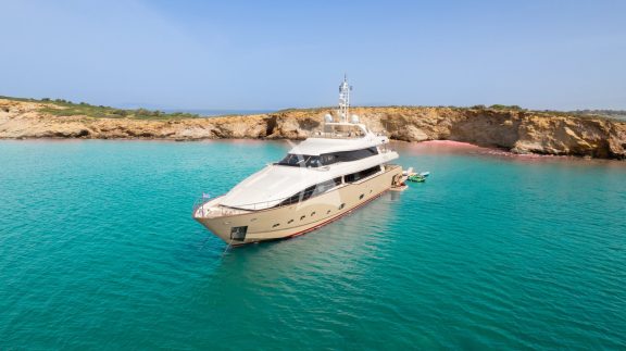 Image of Bunker yacht #58