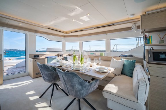 Image of LADY M yacht #9
