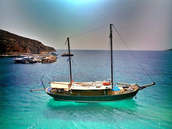 Image of Aphrodite yacht #6