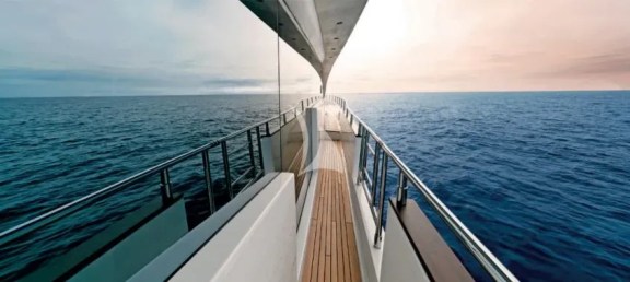 The STABILIZERS offer excellent stability and comfort At Anchor & Underway