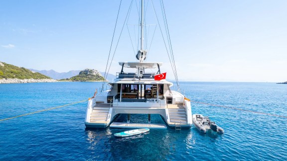 Image of MUS 3 yacht #4