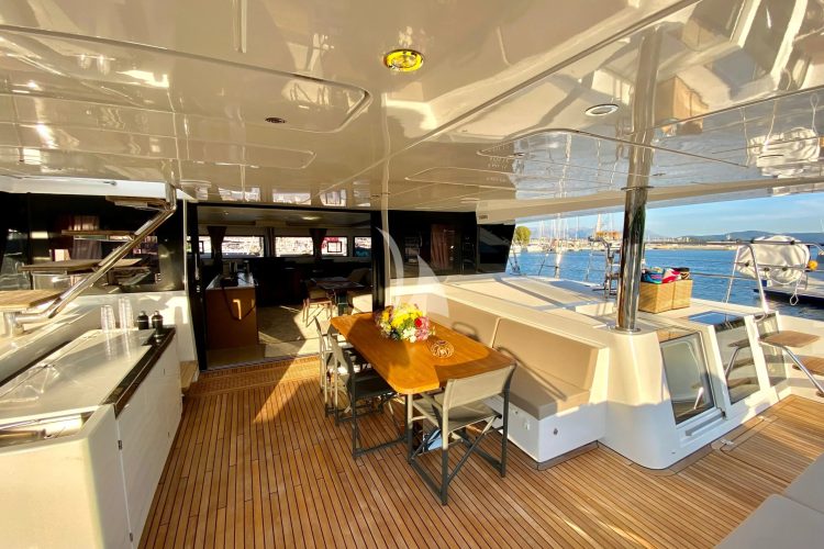Aft deck area with teak cockpit