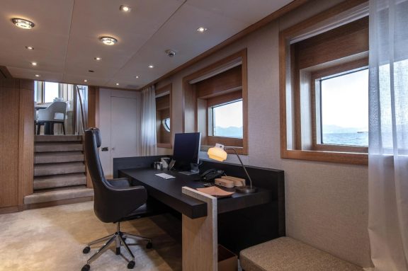 Main Deck - Owner's Office