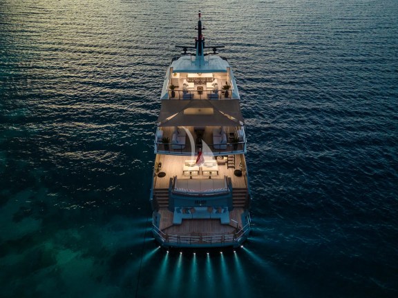 Image of ILLUSION 2 yacht #5