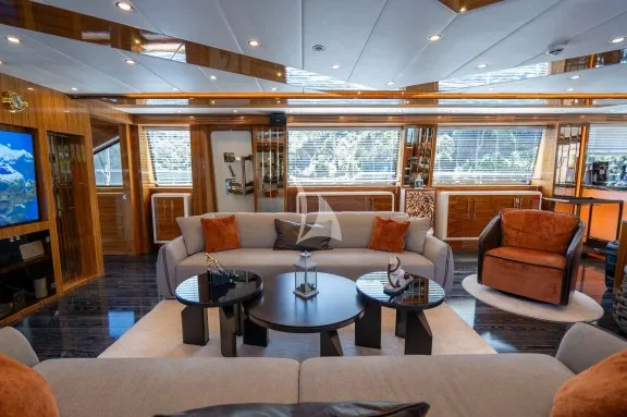 Image of LONG ISLAND yacht #15