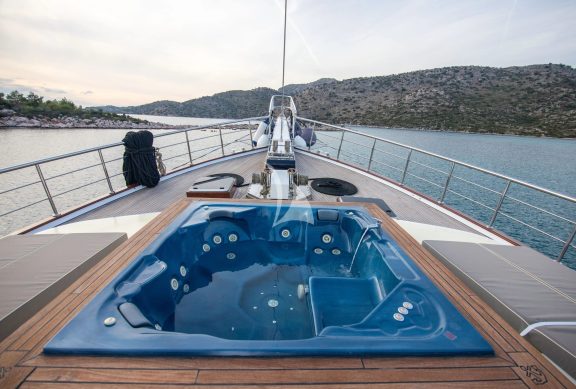 Image of Nevra Queen yacht #6