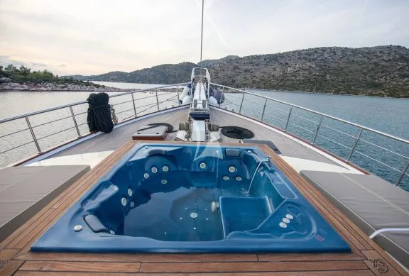 Image of NEVRA QUEEN yacht #6