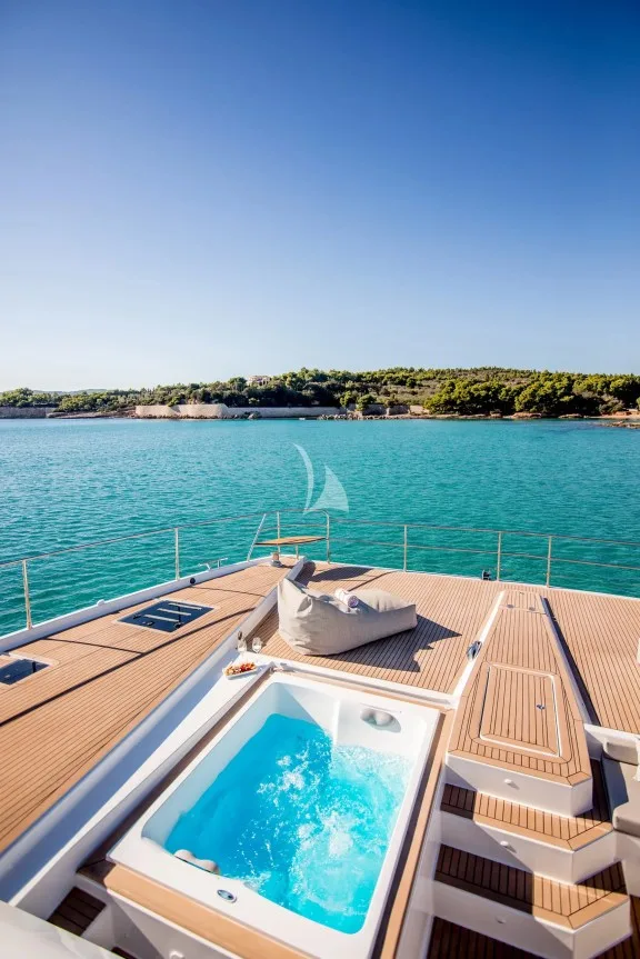 Image of D2 yacht #27