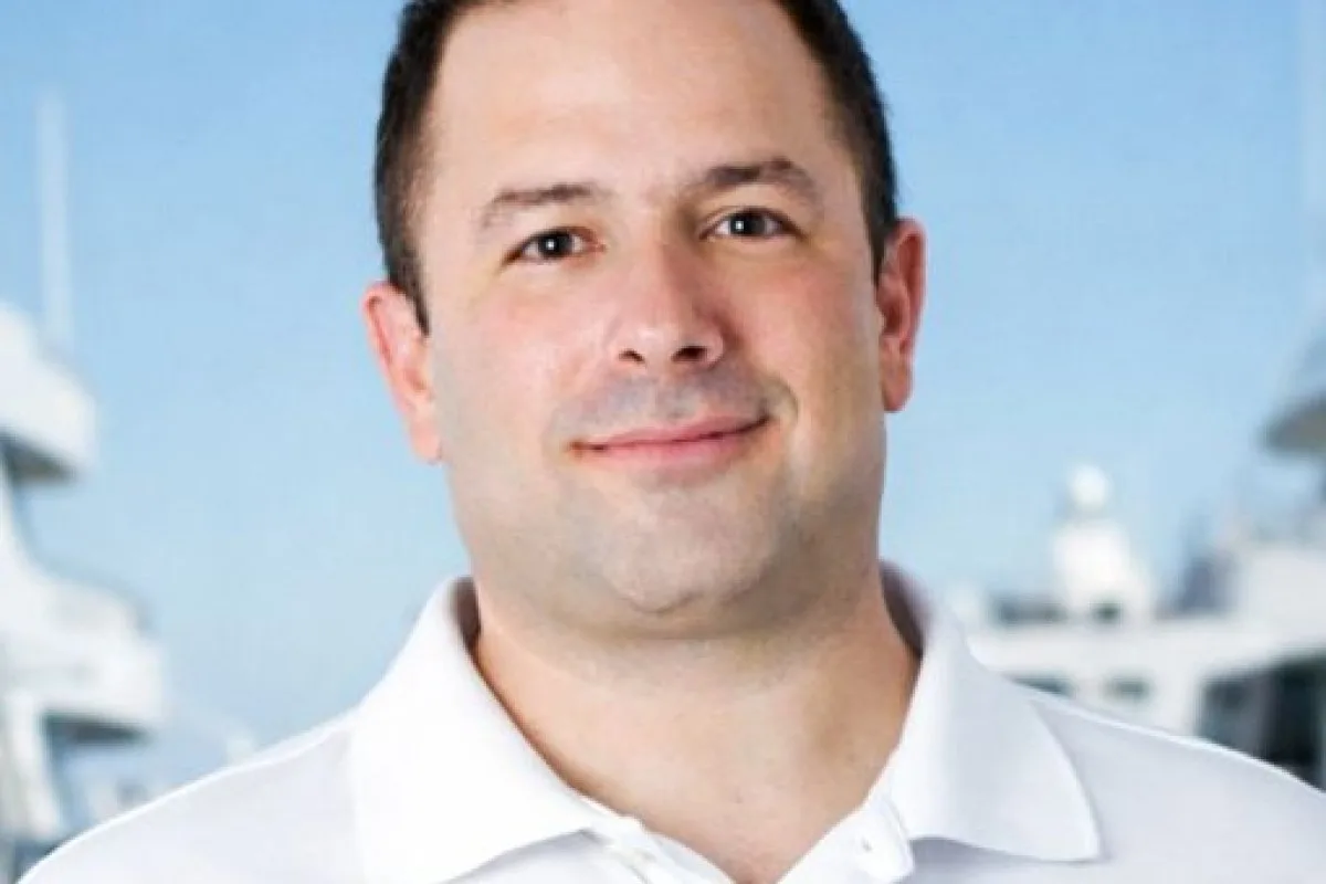 Crew Main Image