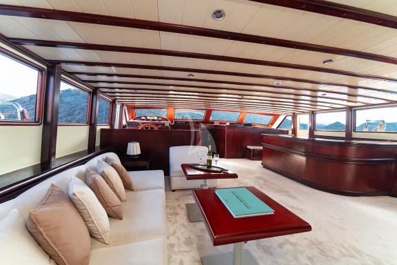 Saloon