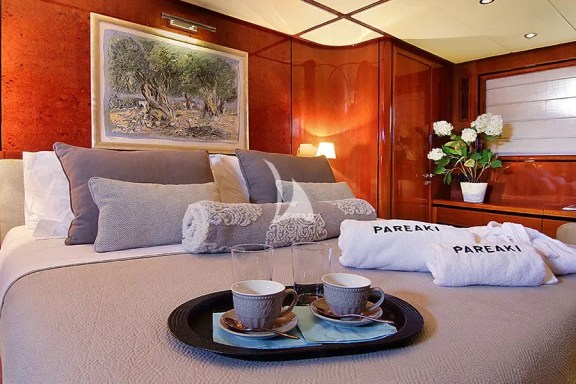 Image of PAREAKI yacht #18