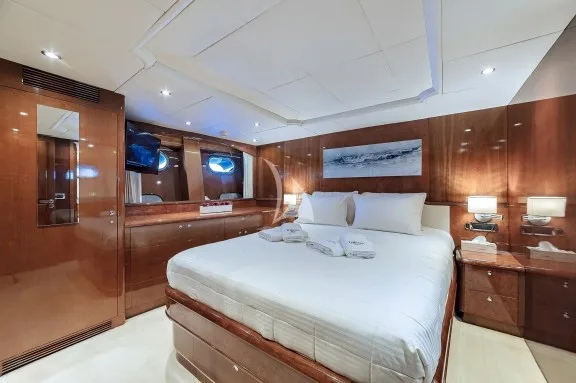 VIP Cabin